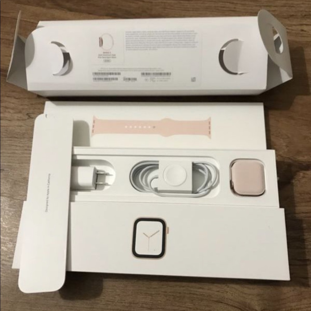 Apple watch series 4
